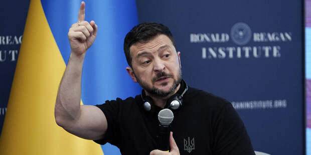 Зеленский «по 15 раз» повторяет требования увеличить помощь Киеву – Reuters