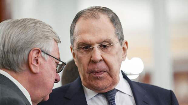 "Как низко мы пали!" Британцы приняли горькую правду от Сергея Лаврова