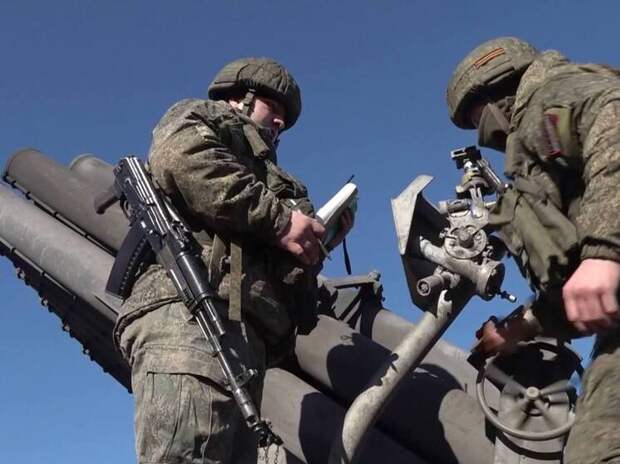 Замминистра цифрового развития Андрей Заренин отправился добровольцем в зону СВО