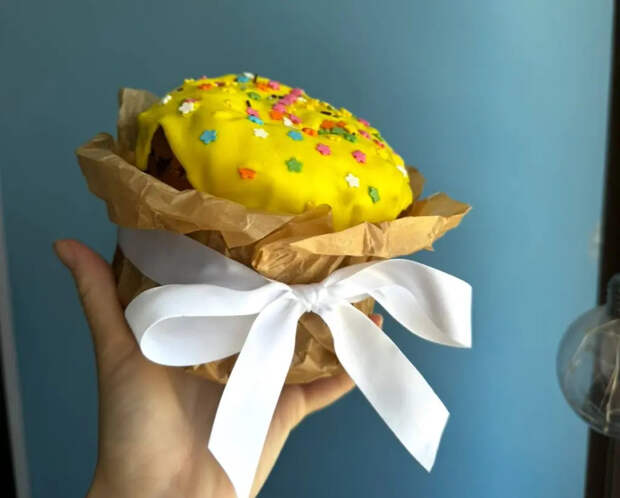 Сварите кашу, добавьте в тесто: этот кулич не крошится и остаётся влажным даже на второй день