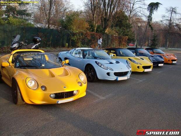 Парижская тусовка Cars & Coffee (36 фото+видео)