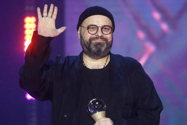 Минус 97 килограммов, потеря слуха, смерть матери: что скрывает Фадеев?