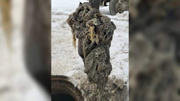 Водоканал: причиной засора на Арцеуловской аллее стали тряпки