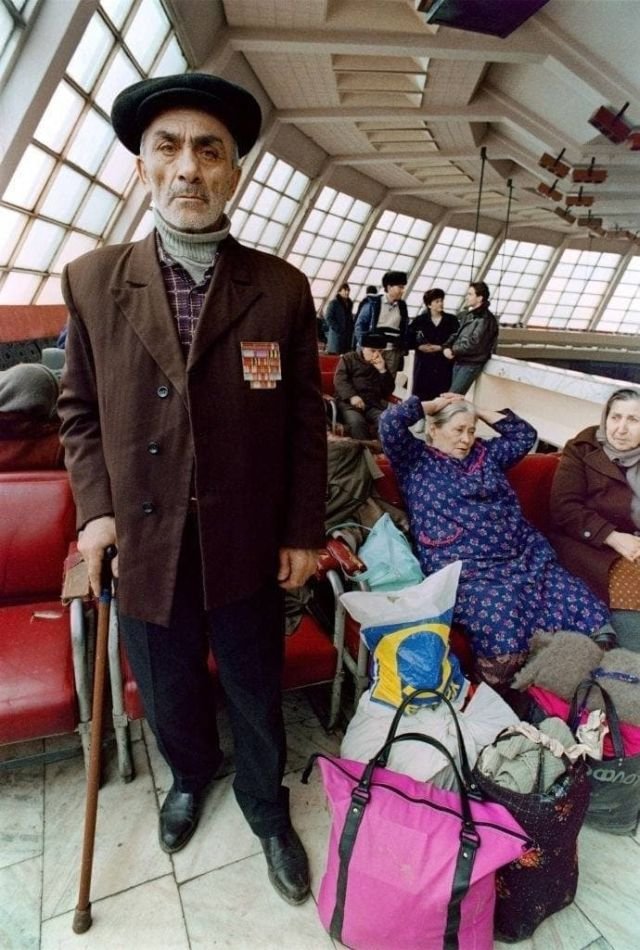 Подборка атмосферных фотографий из 90-х