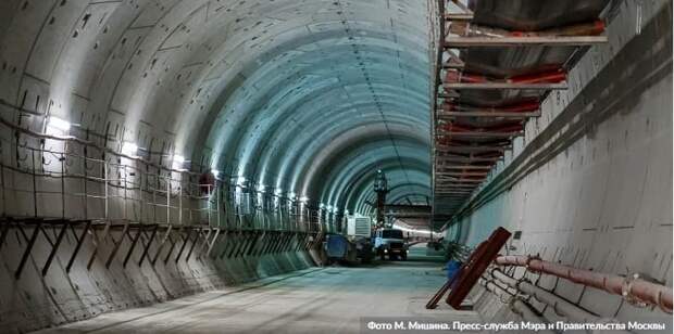 Собянин отметил высокие темпы строительства Большой кольцевой линии метро. Фото: М. Мишин mos.ru