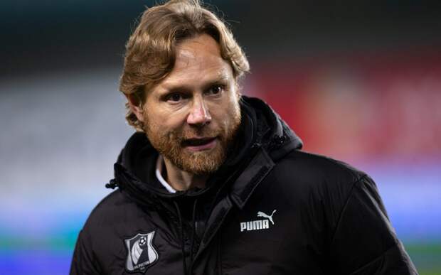 КДК РФС оштрафовал Карпина на 20 тысяч рублей