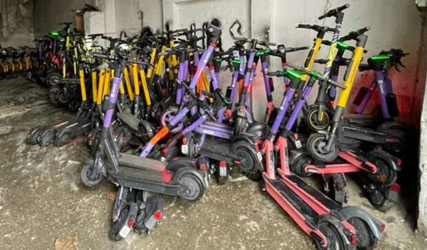 На Кубани – зачистка от самокатов: из Анапы вывозят сотнями