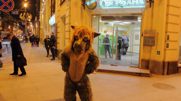 Карты не принимать. Сбербанк показал России большую фигу