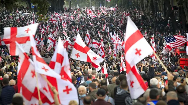 В Тбилиси началась акция сторонников «Грузинской мечты»