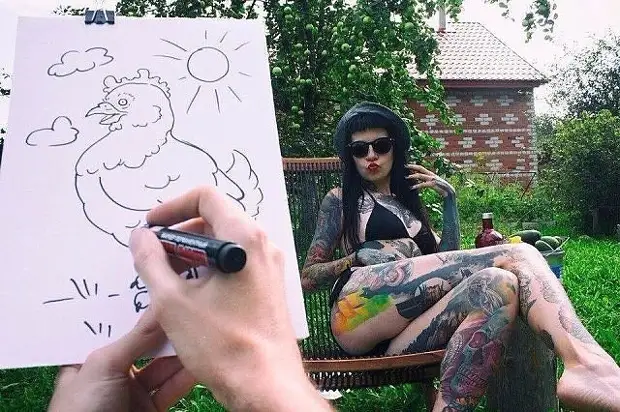 — Покупаем на все деньги лотерейные билеты в США. Выигрываем 1,6 млрд долларов...