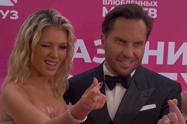 «Родились под программу „Время“: Ревва в Кремле удивил откровениями о сексе