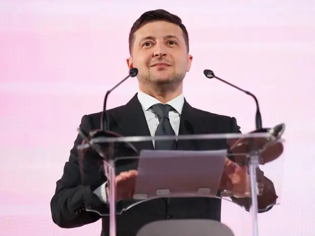 Британский политолог: Зеленский хотел мира, но США и ЕС его в этом не поддержали