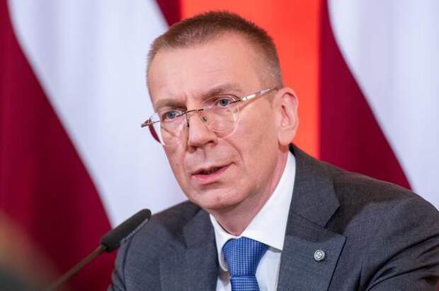 Глава Латвии призвал разрешить Украине бить западным оружием по территории РФ