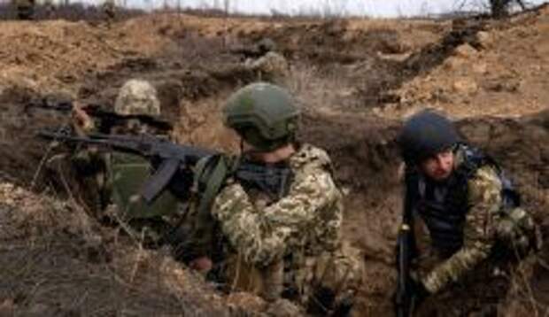 Битва за Гуляйполе: Драпающие бандеровцы истребляют заградотряды ВСУ