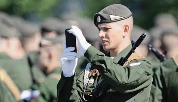 Военный мобильник для российской армии