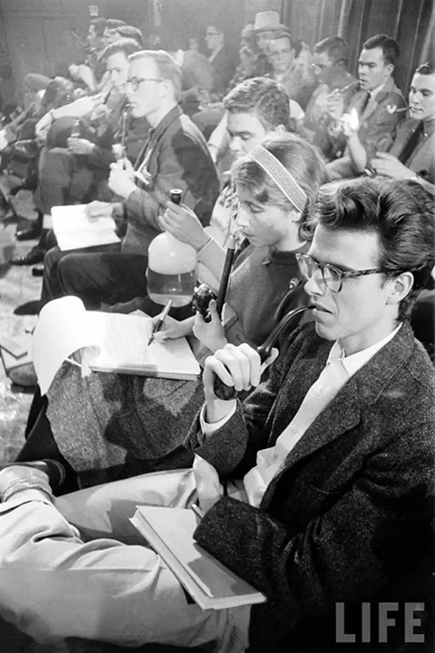 Фото из архива журнала LIFE, сделанные на конкурсе курильщиков в 1959 году Фото из архива журнала LIFE, сделанные на конкурсе курильщиков в 1959 году