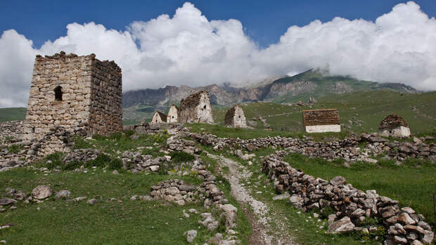Глава администрации села в Северной Осетии написал заявление об отправке в зону СВО