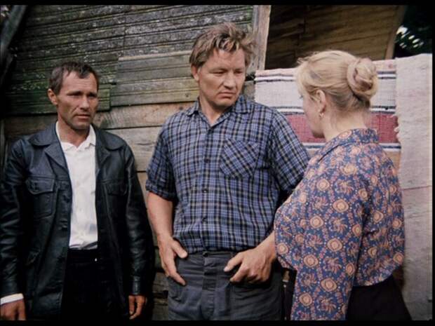 В. Шукшин, А. Ванин и Л. Федосеева-Шукшина в фильме "Калина красная", 1973 год