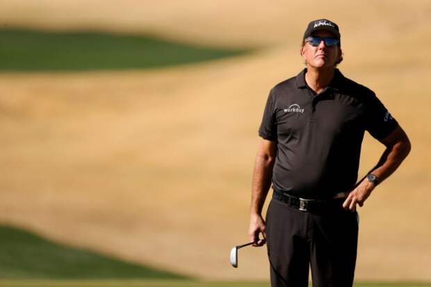 Former PGA Champion: Phil Mickelson 'Not Missed' At Champions Dinner