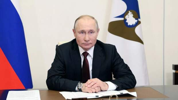 «У нас есть конкретные решения по этому вопросу»: Владимир Путин рассказал о ситуации с ценами на продукты.