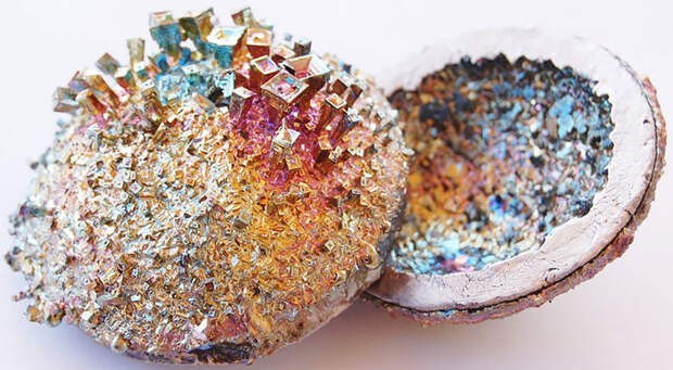 Минерал Bismuth. Минерал Bismuth.