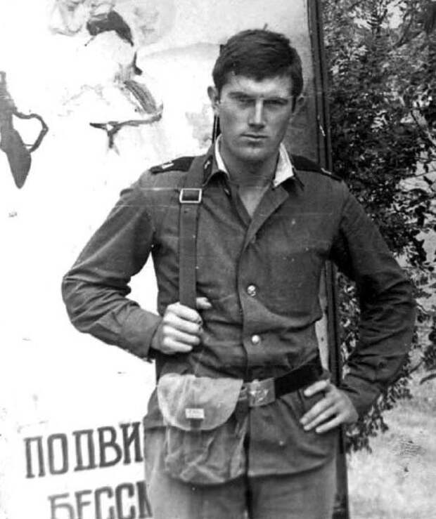 Политики в молодости фото, дмитрий медведев, политики в юности, владимир путин, Сергей Собянин, Виктор Ющенко