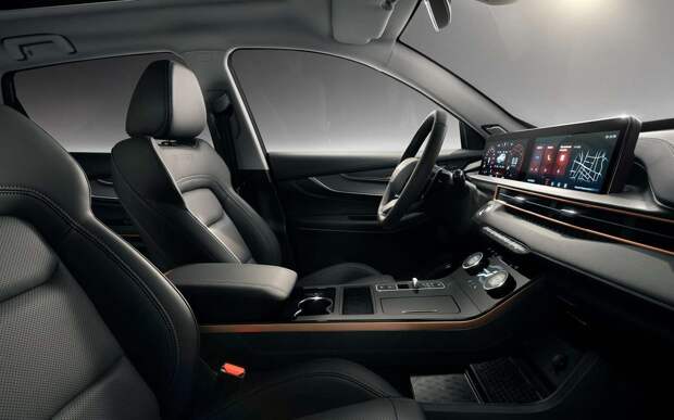 Премиум, на полном приводе и почти новый — а в чем проблема?