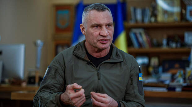 Кличко: в Киеве начались перебои с отоплением и водой