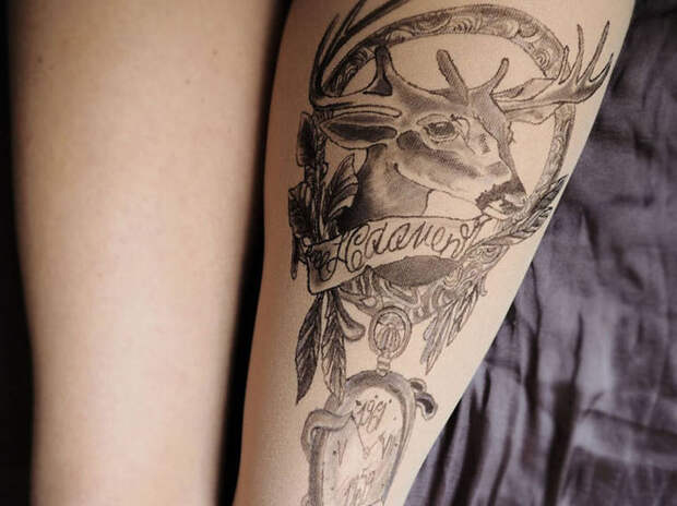 Татуировки на колготках от Сильваны Илиевой.