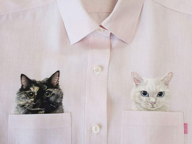 Два домашних котика. Автор: Hiroko Kubota.