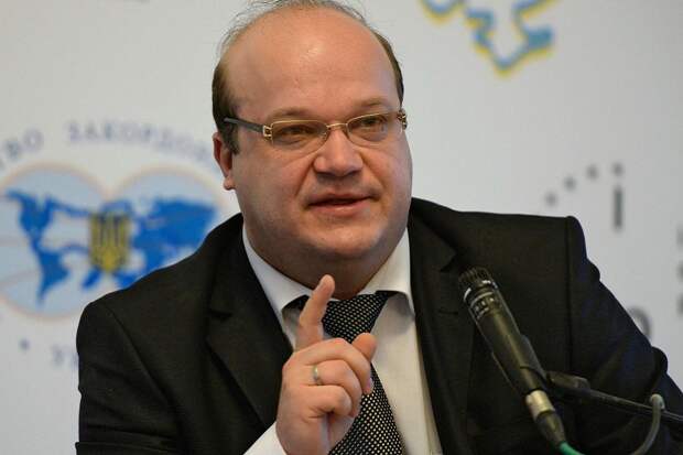 Украинский дипломат пригрозил Германии выставить огромный счет