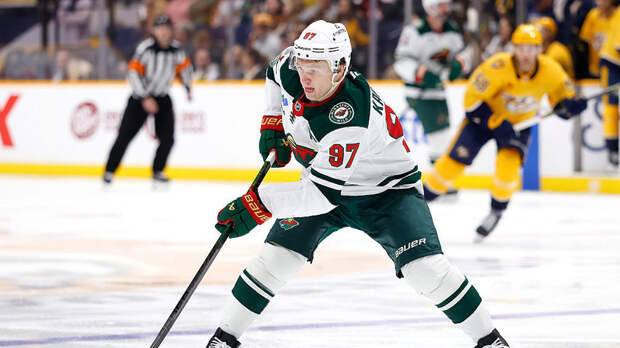 Капризов увеличил отрыв от Кучерова и Дорофеева в гонке снайперов из России