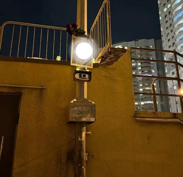 В Самаре на улице Лукачева ребенок погиб, упав с возвышенной прогулочной зоны