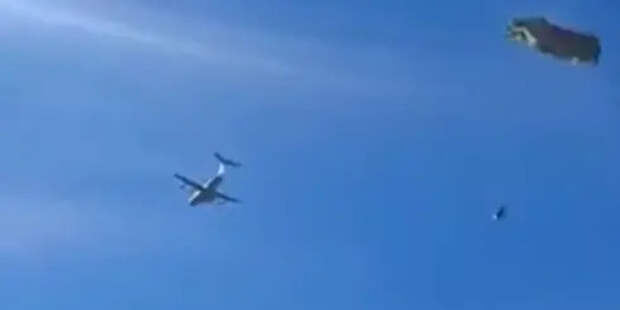 Военные НАТО уронили боевую машину за €600 000 с высоты 300 метров