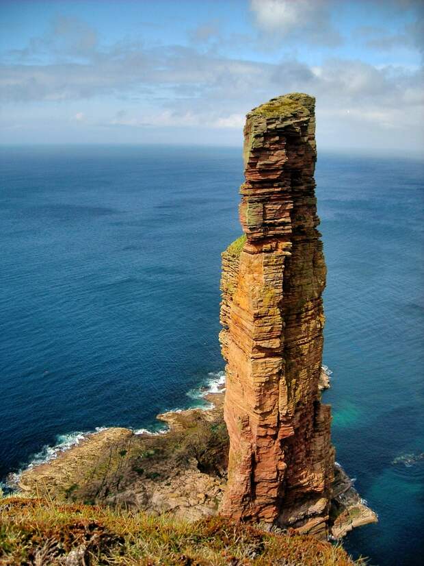 10 самых впечатляющих морских скал (27 фото)