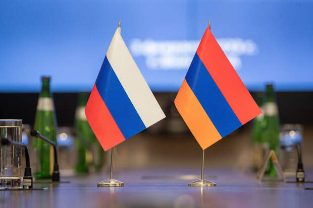 Эксперт Быстрицкий: рано или поздно отношения РФ и Армении улучшатся