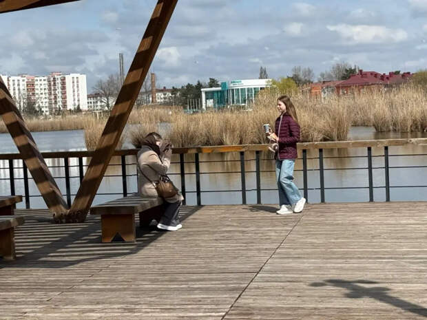 Как правильно отвечать на вопрос «Как дела?», чтобы деньги сами находили дорогу к вам