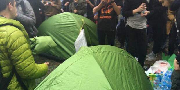 Полиция разогнала участников акции протеста у Мосгоризбиркома после провокаций