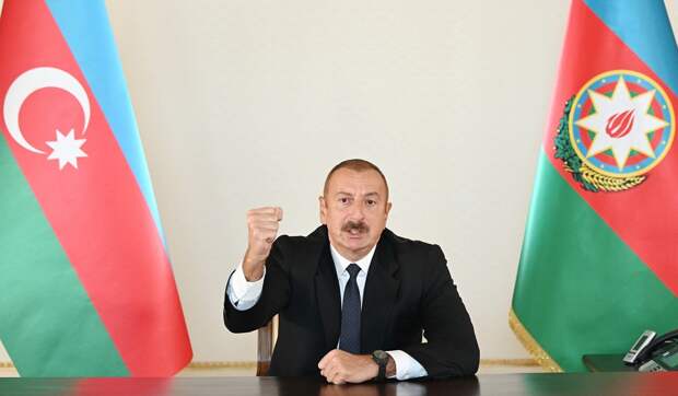 Азербайджан не поставлял оружие Украине, — Алиев