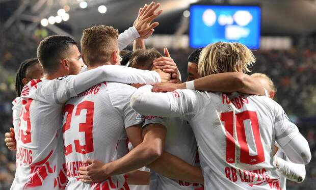 «РБ Лейпциг» разгромил «Хоффенхайм» и поднялся на третью строчку в таблице Бундеслиги