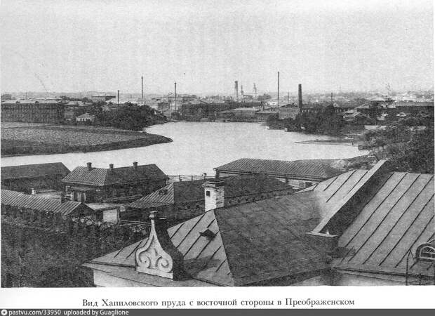 Вид на Хапиловский пруд с Никольской церкви около Преображенского кладбища, то есть в сторону Яузы, 1887.