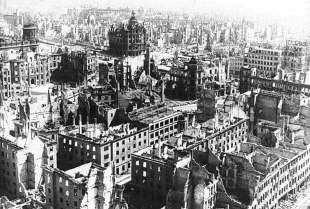 The ruins of Dresden, 1945 2