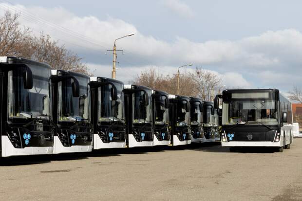 Крым до конца года получит 30 новых автобусов с повышенной вместимостью пассажиров