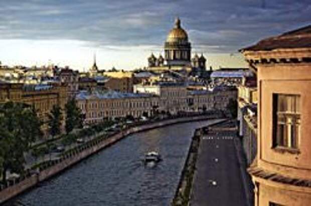 Исторический центр Санкт-Петербурга и связанные с ним комплексы памятников, Россия