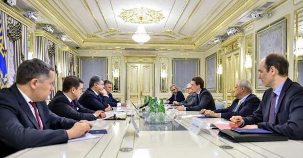 ОБСЕ объявило о важном решении по Донбассу по результатам переговоров с Порошенко