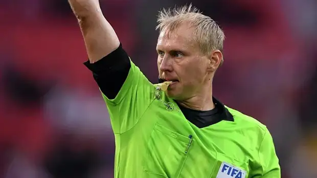 Российские арбитры получили назначения на матчи Лиги Европы