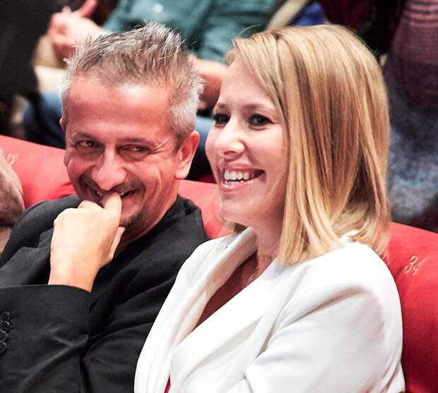 «Патриотизм — это чушь, которую нужно нести яростно»: руководить Школой-студией МХАТ пришел болезненно «метафоричный» и даже без патографии