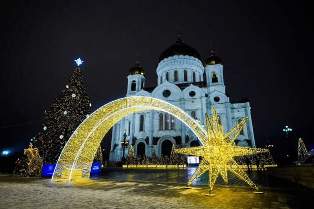 Благодатный огонь привезут в Москву бортом «Роскосмоса»