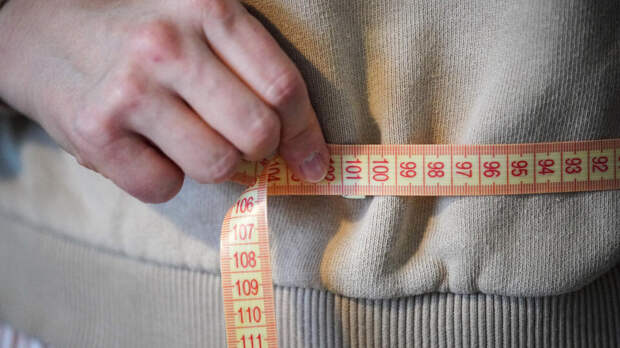 В Минздраве назвали размер живота при ожирении у мужчин