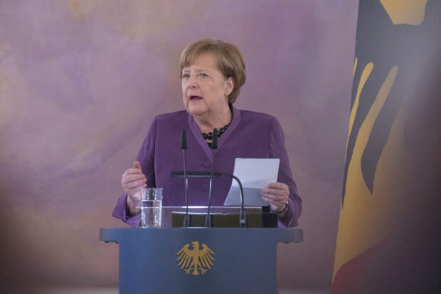 SZ: Меркель и Шольц целенаправленно усиливали энергетические связи с Москвой